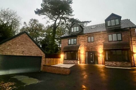 Preview image for 2 Briar Court, Off Ashby Road, Burton upon Trent, DE15 0LE