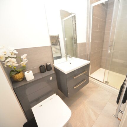 2 Briar Court, Off Ashby Road, Burton upon Trent, DE15 0LE Gallery image 15