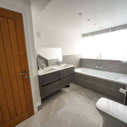 2 Briar Court, Off Ashby Road, Burton upon Trent, DE15 0LE Gallery image 23