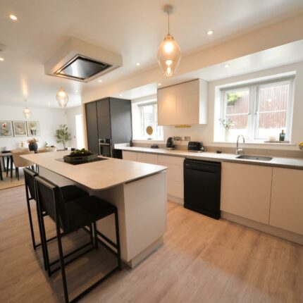 2 Briar Court, Off Ashby Road, Burton upon Trent, DE15 0LE Gallery image 6