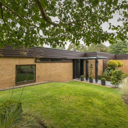 2 Newton Park, Newton Solney, Burton-On-Trent, DE15 0SX Gallery image 3