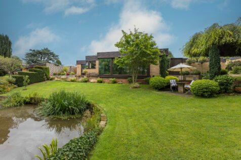 Preview image for 2 Newton Park, Newton Solney, Burton-On-Trent, DE15 0SX