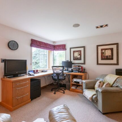 2 Newton Park, Newton Solney, Burton-On-Trent, DE15 0SX Gallery image 21