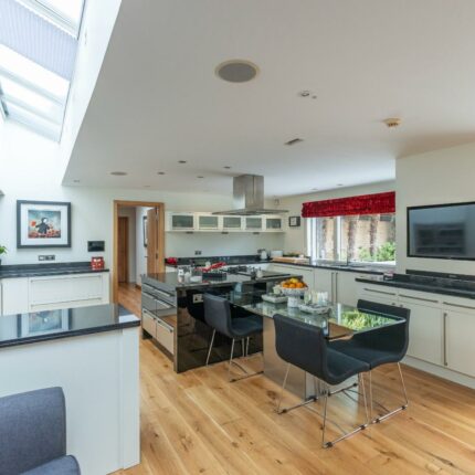 2 Newton Park, Newton Solney, Burton-On-Trent, DE15 0SX Gallery image 35