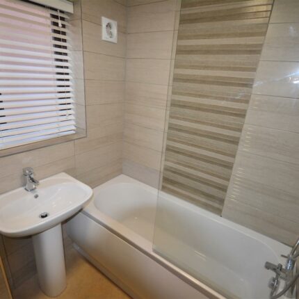 9 Pontypool Close, Oakwood, Derby, DE21 2RD Gallery image 7