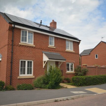 8 Thorntree Road, Brailsford, Ashbourne, DE6 3GH Gallery image 1