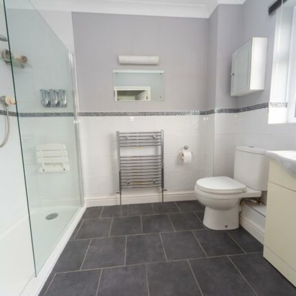 1 Walford Road, Rolleston-On-Dove, Burton-On-Trent, DE13 9AP Gallery image 16