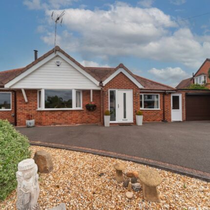 1 Walford Road, Rolleston-On-Dove, Burton-On-Trent, DE13 9AP Gallery image 1