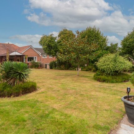 1 Walford Road, Rolleston-On-Dove, Burton-On-Trent, DE13 9AP Gallery image 25