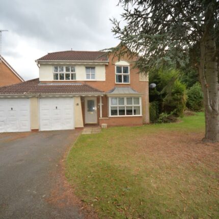 35 Greenway, Burton-On-Trent, DE15 0AR Gallery image 1