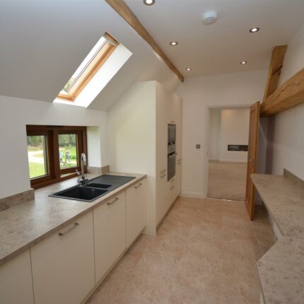 The Hayloft, Upper Brook Farm, Uttoxeter, Marchington Uttoxeter, ST14 8NU Gallery image 4