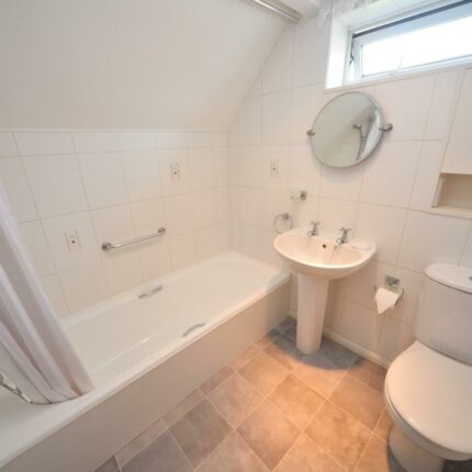 96 Church Road, Stretton, Burton-On-Trent, DE13 0HE Gallery image 19