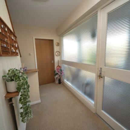 96 Church Road, Stretton, Burton-On-Trent, DE13 0HE Gallery image 3