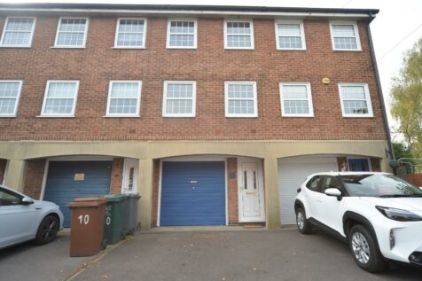 Preview image for 8 High Street, Repton, Derby, DE65 6GD