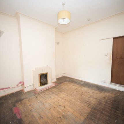 70 Dover Road, Burton-On-Trent, DE13 0TB Gallery image 5