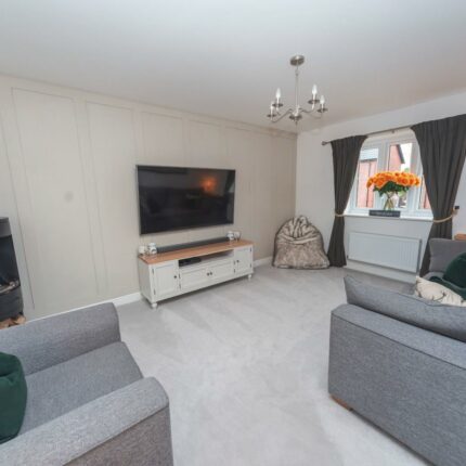 22 Fern Tree Walk, Burton-On-Trent, DE13 9TX Gallery image 6