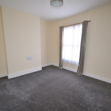 200 Woods Lane, Stapenhill, Burton Upon Trent, DE15 9DD Gallery image 5