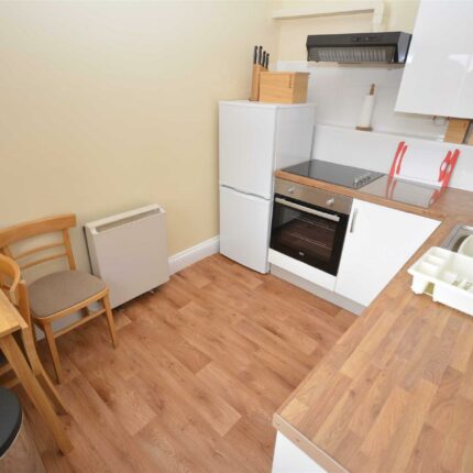 Flat 2, 143, Woods Lane, Derby, DE22 3UE Gallery image 3