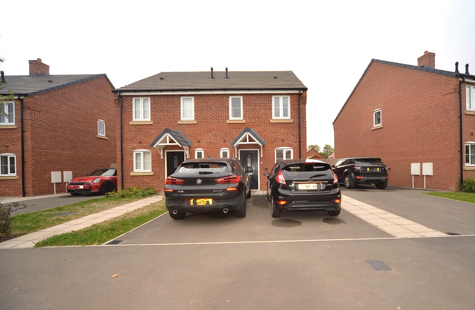 17 Union Way, Burton on Trent, DE14 2GE Banner