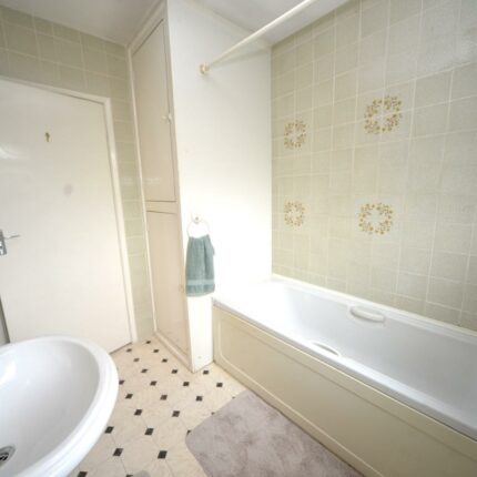 2 Beech Grove, Newhall, Swadlincote, DE11 0NH Gallery image 9