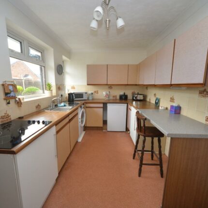 2 Beech Grove, Newhall, Swadlincote, DE11 0NH Gallery image 5