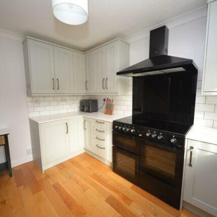 10 Ashdale Close, Burton-On-Trent, DE15 9HN Gallery image 12