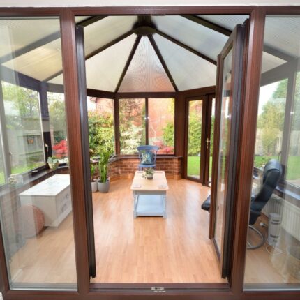 10 Ashdale Close, Burton-On-Trent, DE15 9HN Gallery image 9