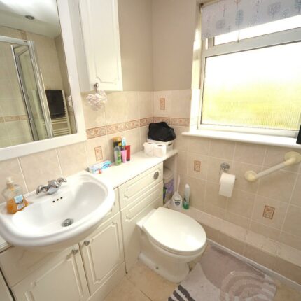 49 Newton Leys, Burton-On-Trent, DE15 0DW Gallery image 12