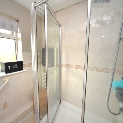 49 Newton Leys, Burton-On-Trent, DE15 0DW Gallery image 18