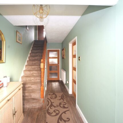 49 Newton Leys, Burton-On-Trent, DE15 0DW Gallery image 4