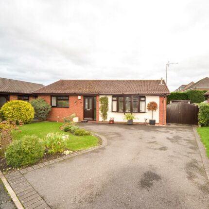 11 Castle View, Hatton, Derby, DE65 5QL Gallery image 1