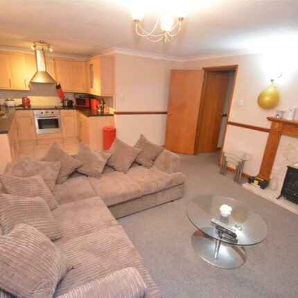 162 Carsington Crescent, Allestree, Derby, DE22 2QU Gallery image 4