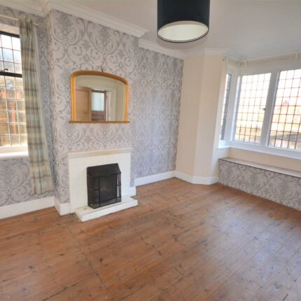 2 Gibfield Lane, Belper, DE56 1WA Gallery image 2