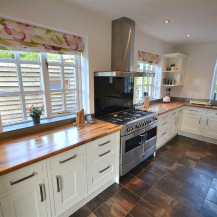 19 Aston Hall, Aston-On-Trent, Derby, DE72 2DD Gallery image 3