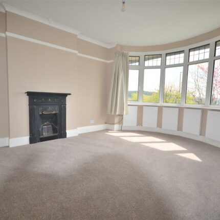 183 Chesterfield Road, Matlock, Derbyshire, DE4 3GA Gallery image 9