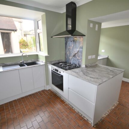 183 Chesterfield Road, Matlock, Derbyshire, DE4 3GA Gallery image 3