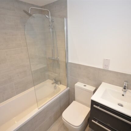 Apartment 7, Park Farm Drive, Allestree, Derby, DE22 2QP Gallery image 4