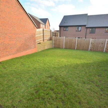 4 Springfield Drive, Derby, DE22 2TU Gallery image 4