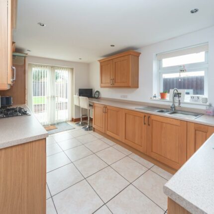 77a, Church Road, Stretton, Burton On Trent, DE13 0HE Gallery image 3