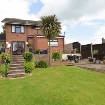 73 Field Lane, Burton-On-Trent, DE13 0NJ Gallery image 2