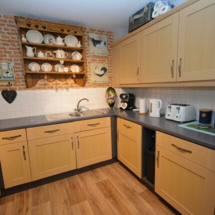 Apartment 14, Lynmouth House, Welland Road, Hilton, DE65 5NP Gallery image 9