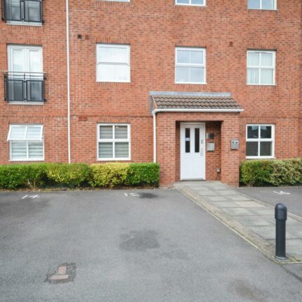 Apartment 14, Lynmouth House, Welland Road, Hilton, DE65 5NP Gallery image 8
