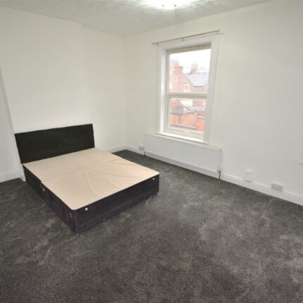 2 Gresham Road, Derby, DE24 8AW Gallery image 5