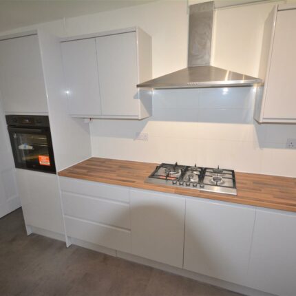 2 Gresham Road, Derby, DE24 8AW Gallery image 3