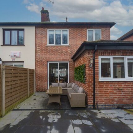 52 Harbury Street, Burton-On-Trent, DE13 0RY Gallery image 27