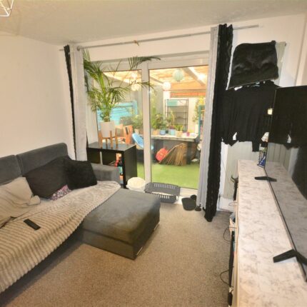 41 Cromarty Close, Sinfin, Derby, DE24 9NB Gallery image 3