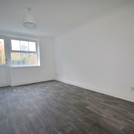 30 Astcote Close, Heanor, DE75 7TH Gallery image 3