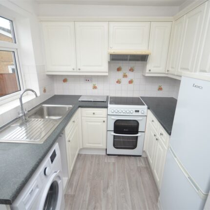 14 Shannon Close, Sunnyhill, Derby, DE23 1LF Gallery image 3