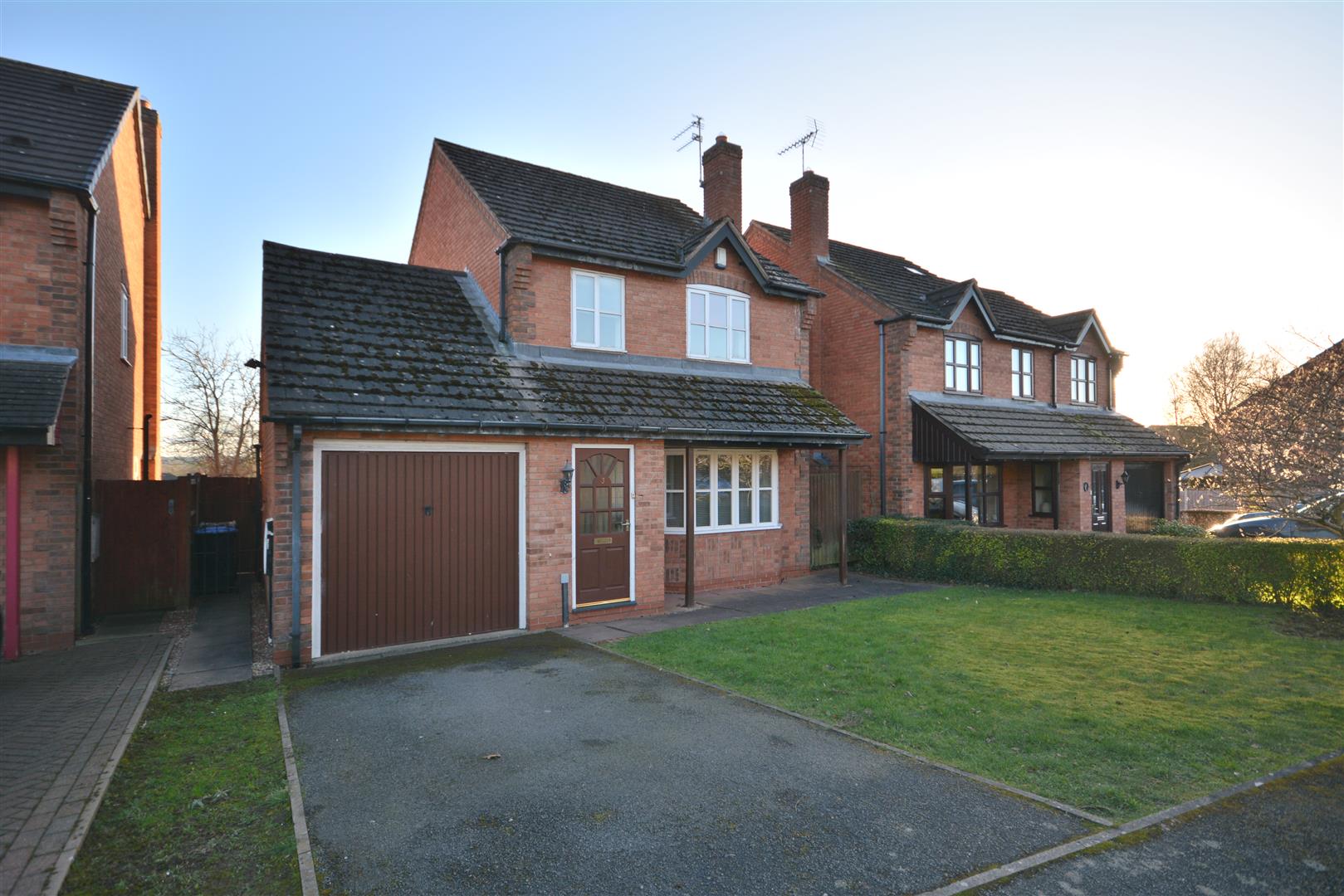 3 Meadow View, Doveridge, Ashbourne, DE6 5LT Banner