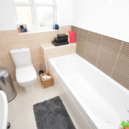 11 Blakeholme Court, Burton On Trent, Staffordshire, DE14 2QJ Gallery image 5